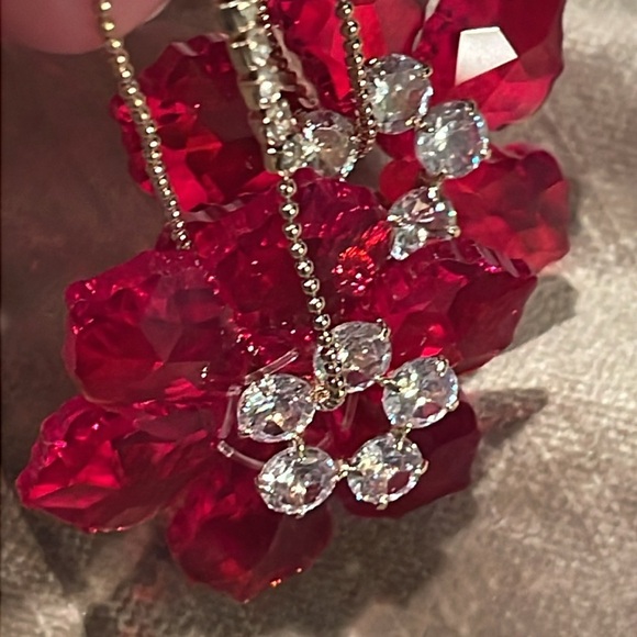 Austrian Crystal Red Floral Earrings NWTS - Picture 2 of 5